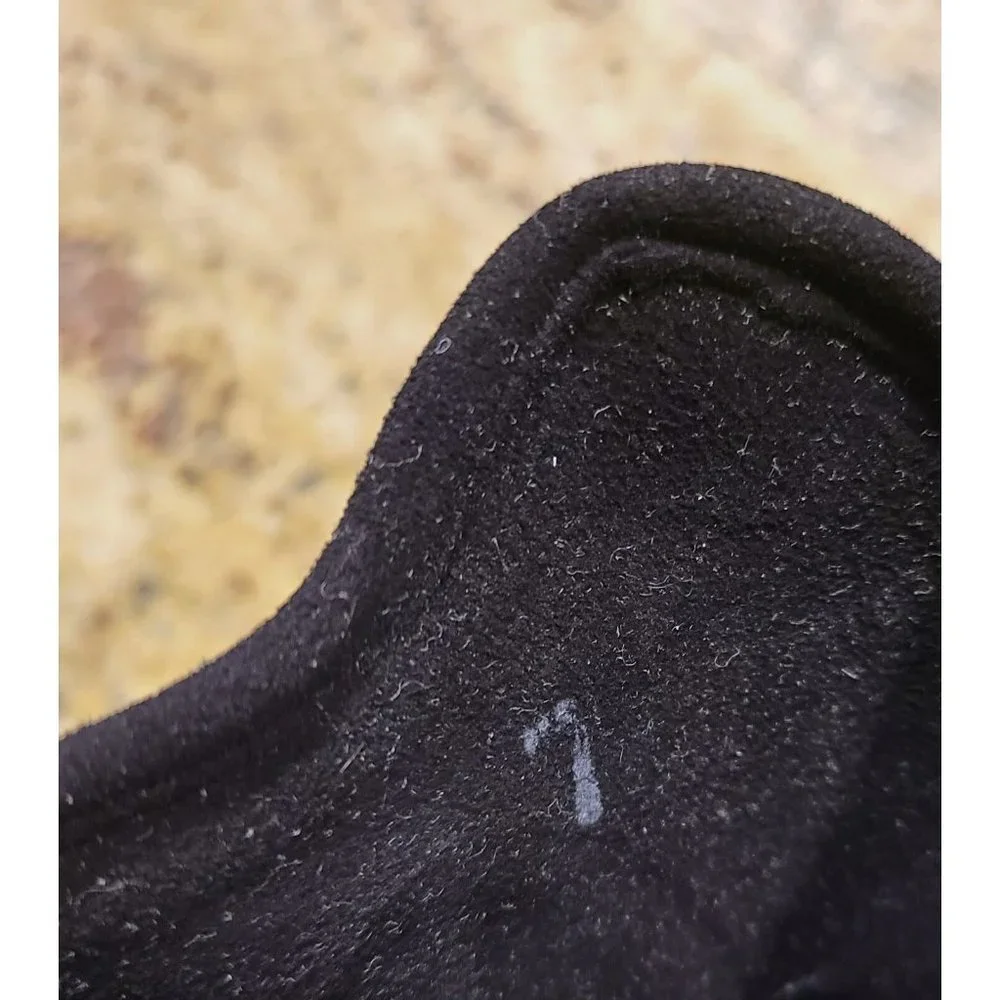 Vintage Size M 7 Black Soft Suede Leather Formal 8.5